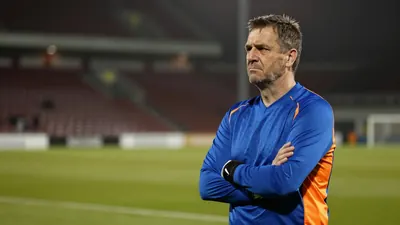 Shrewsbury Town manager Gavin Cowan lauded former loanee Matt Cox after his 18-game spell last season and hinted at a...
